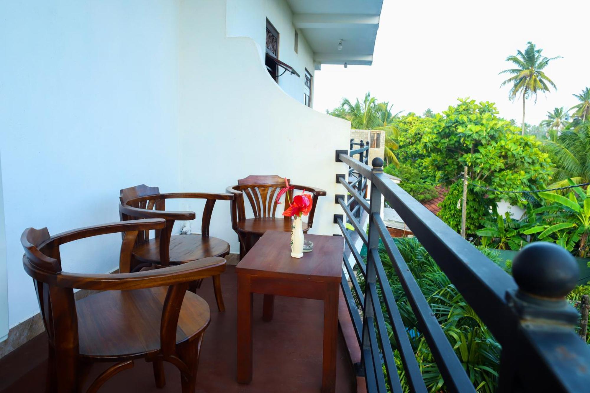 Village Star Rest-Mirissa Extérieur photo